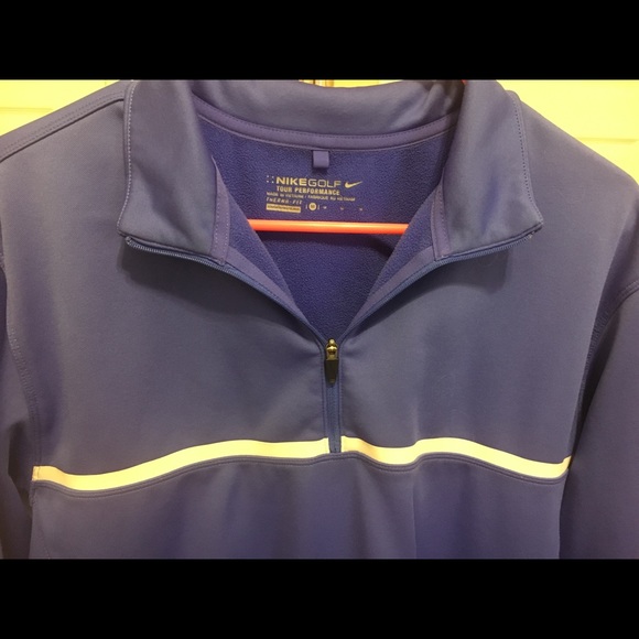 Nike Golf Pullover - Picture 2 of 3